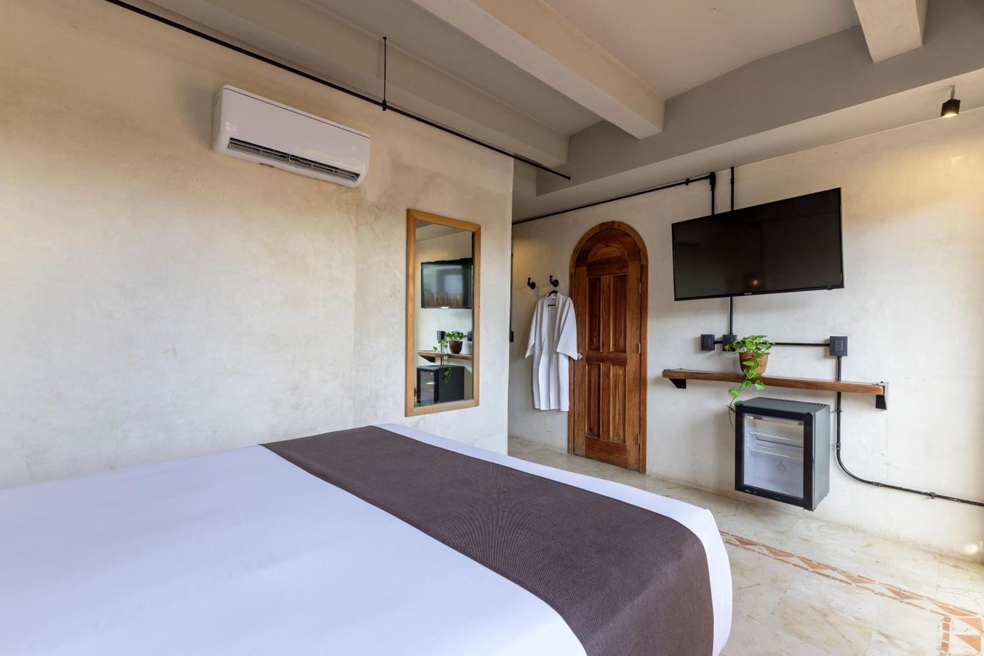 Caribbean Paradise Hotel & Spa - 5Th Avenue ปลายาเดลการ์เมน ภายนอก รูปภาพ