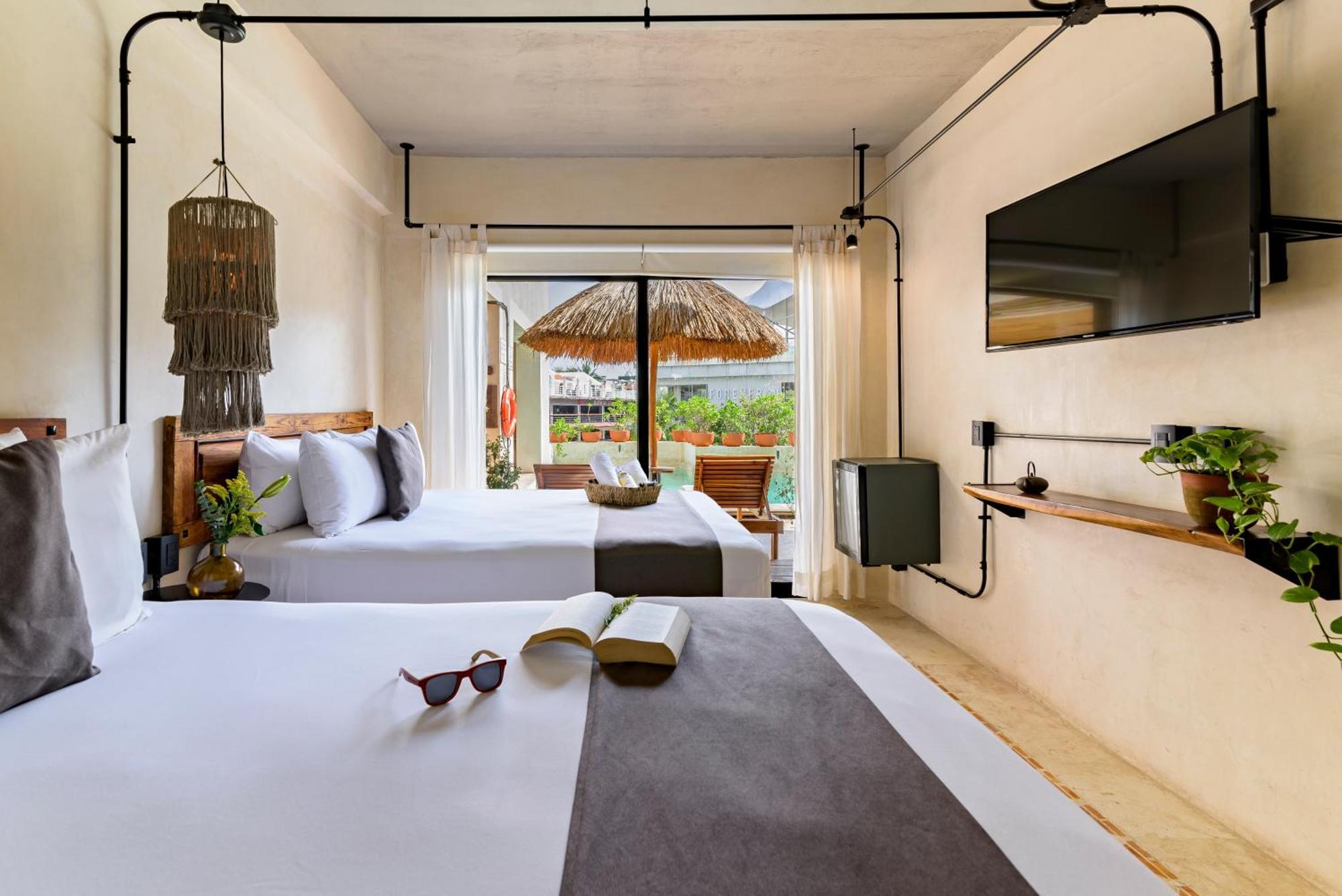 Caribbean Paradise Hotel & Spa - 5Th Avenue ปลายาเดลการ์เมน ภายนอก รูปภาพ
